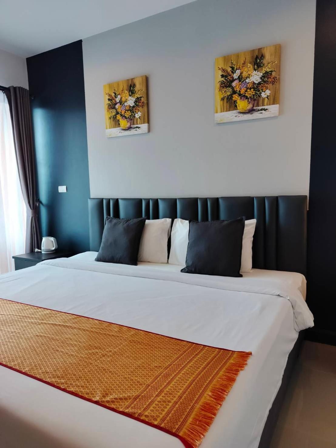 May House Karon Beach Ban Karon Zewnętrze zdjęcie
