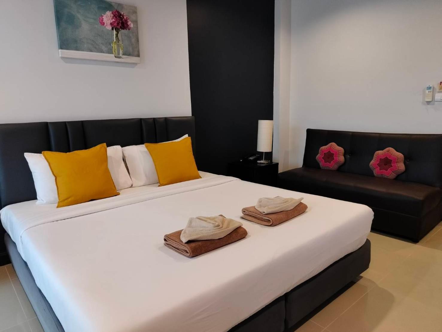 May House Karon Beach Ban Karon Zewnętrze zdjęcie