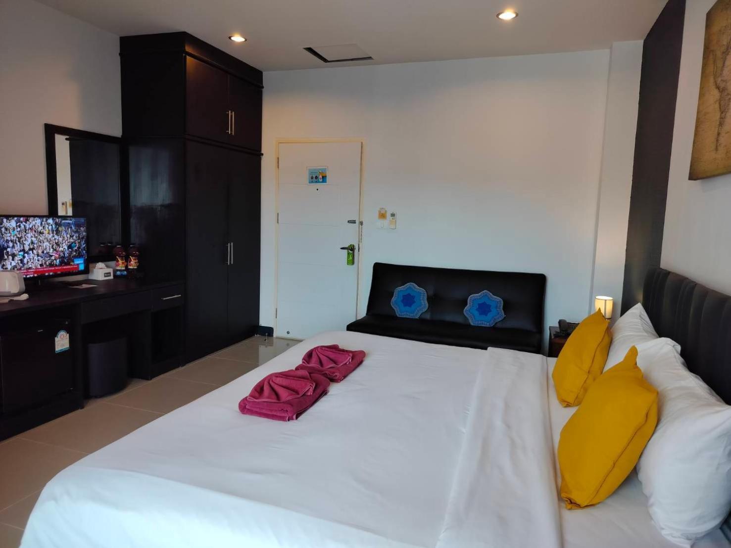 May House Karon Beach Ban Karon Zewnętrze zdjęcie