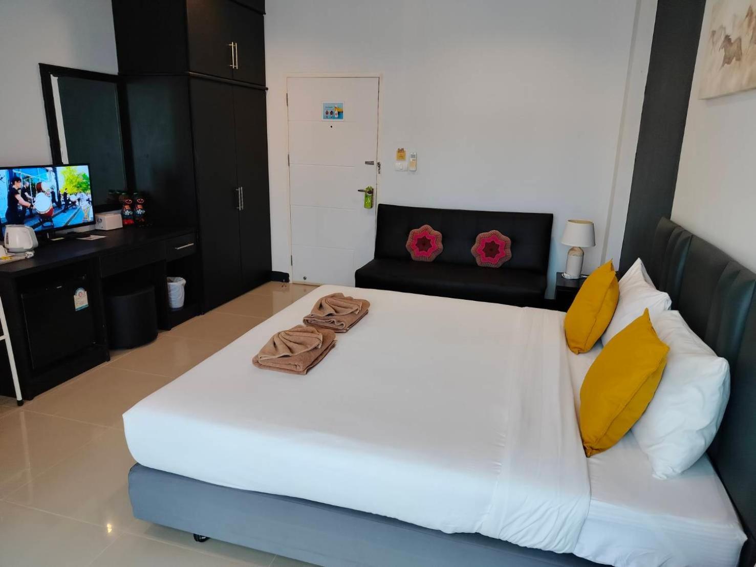 May House Karon Beach Ban Karon Zewnętrze zdjęcie